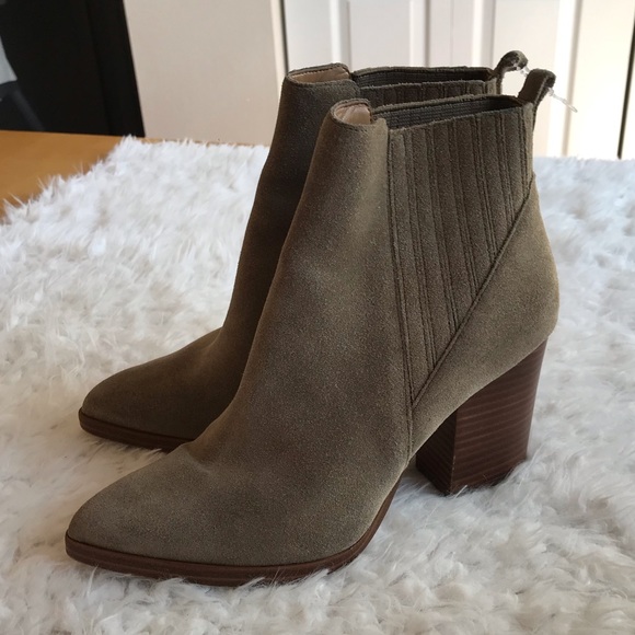 Marc Fisher dark tan suede leather ankle boots - Picture 1 of 7